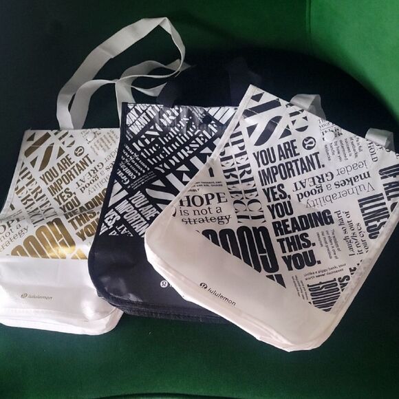NEW Lululemon Reusable Tote Rare Shopper Lunch Bags Bundle Set Black White Gold - Picture 1 of 7